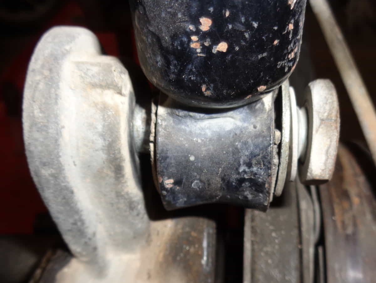 anclaje inferior amortiguador vespino