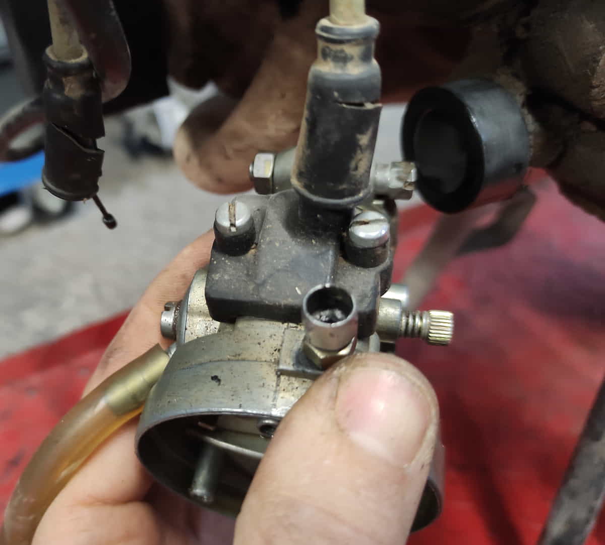 tapa chimenea carburador vespino