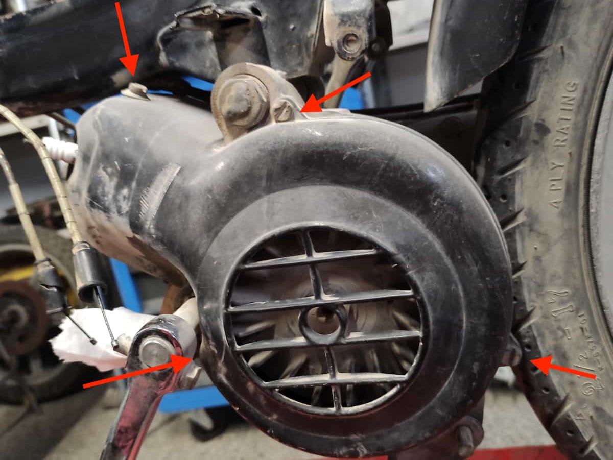 Tornillos tapa turbina motor