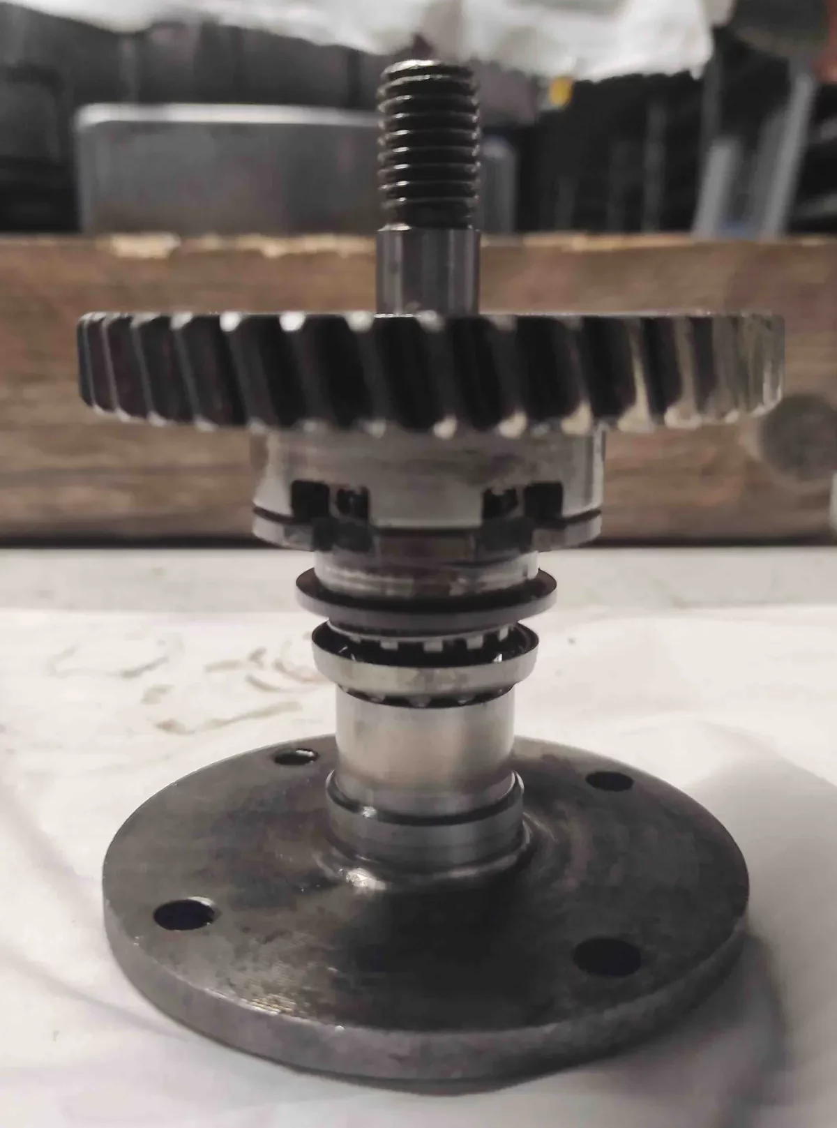 Eje portarueda vespino con primario