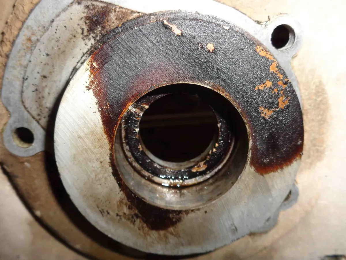 Carter largo vespino, alojamiento del rodamiento de cigüeñal