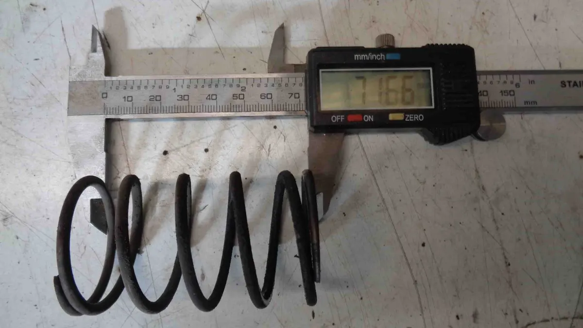 Medición de muelle de vespino en mal estado