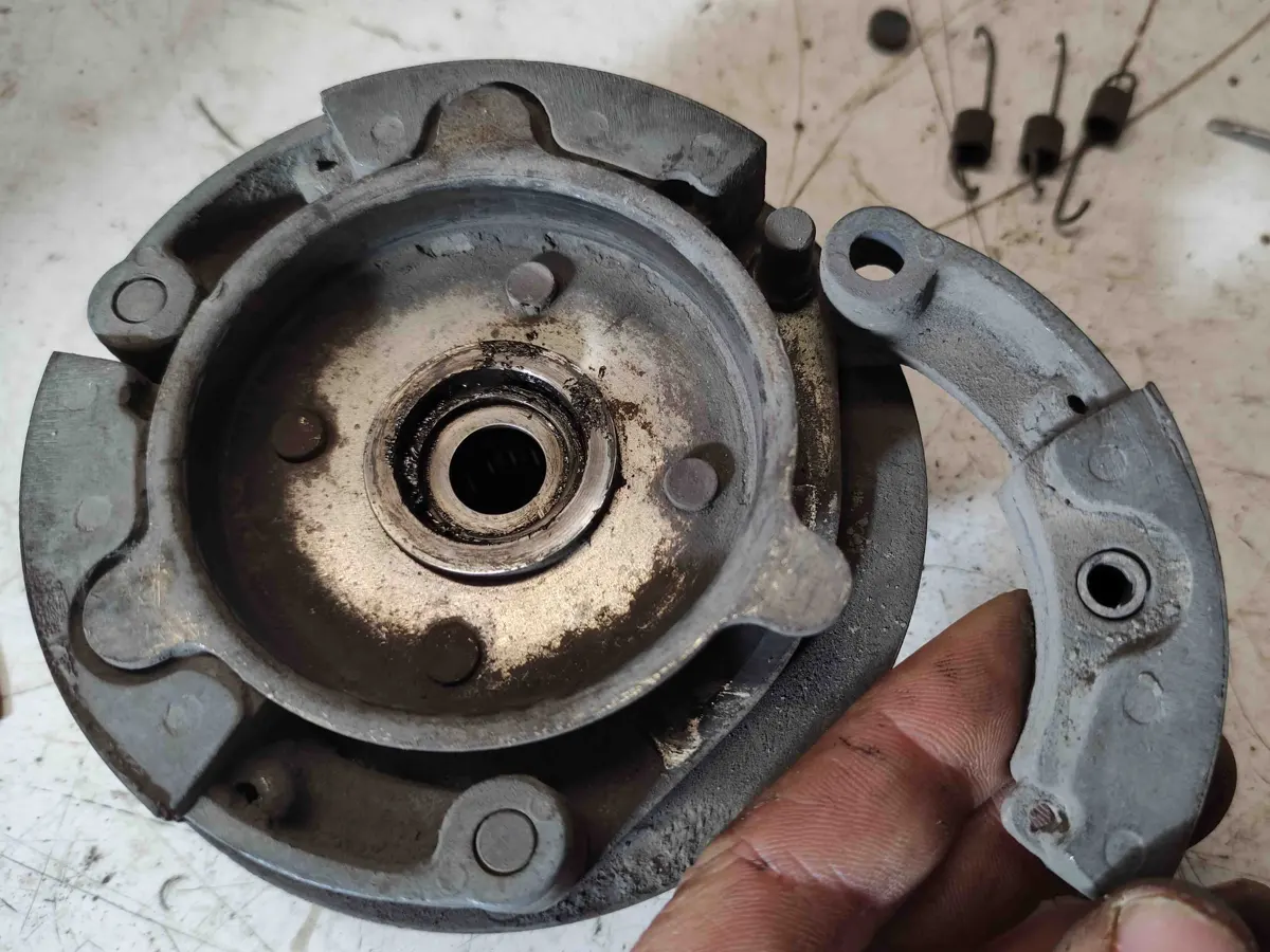 mordaza embrague vespino desmontada