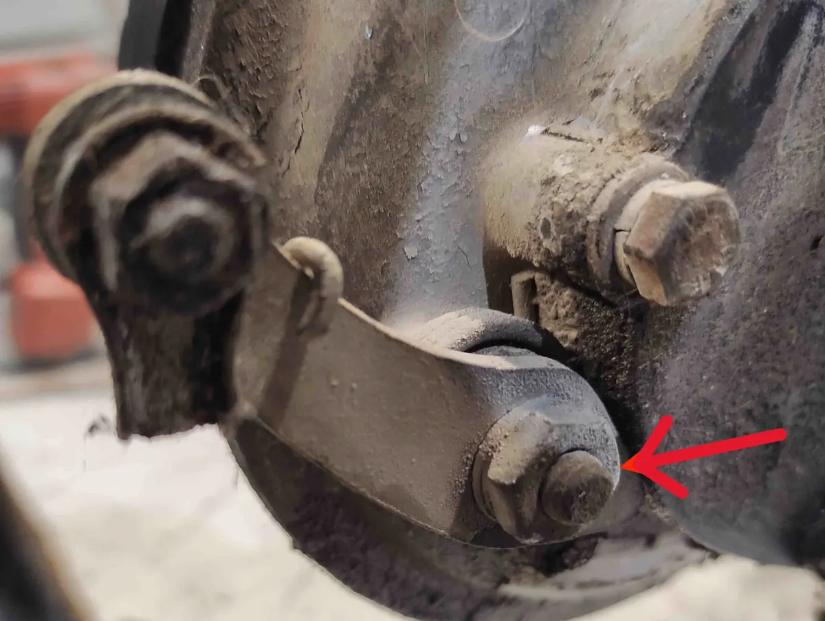 Tuerca Palanca freno traser vespino