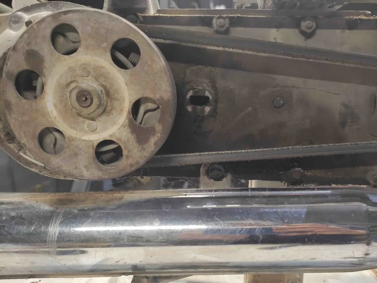 Tornillo escape vespino