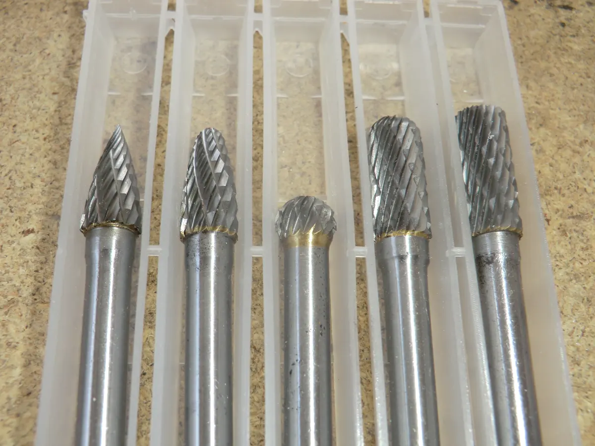 Vista de 5 fresas para metal