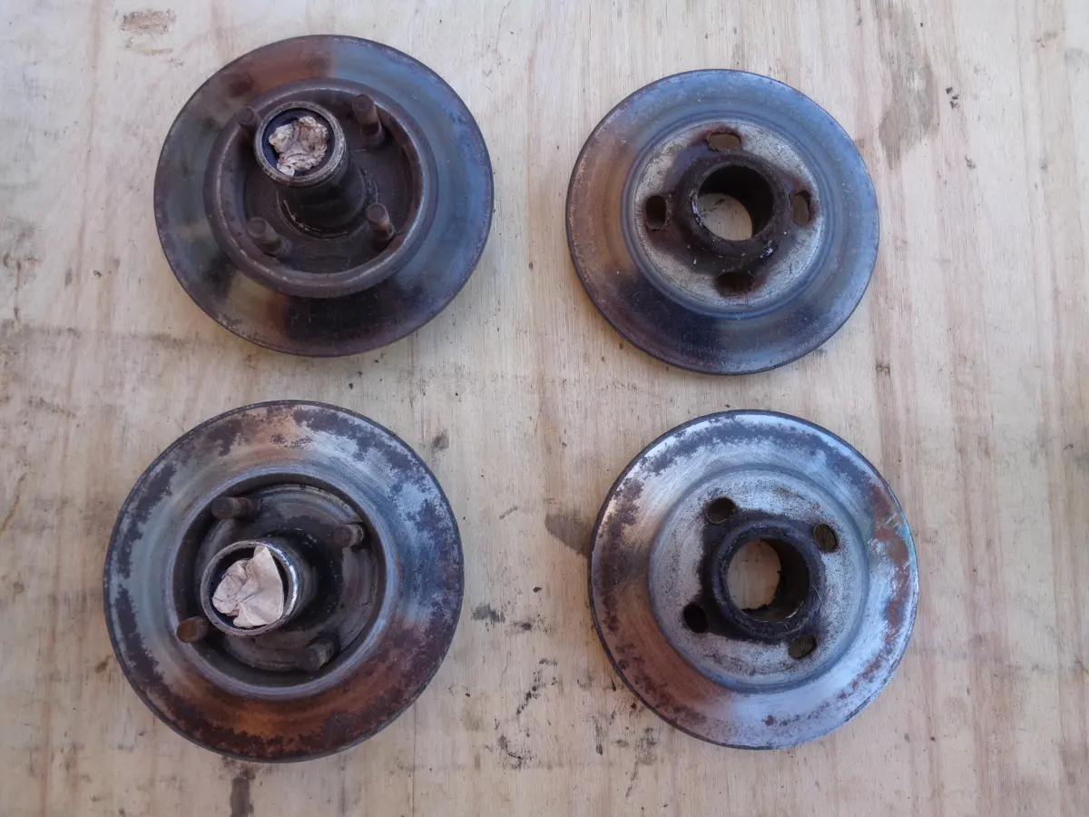 conjunto de dos poleas de embrague de vespino usadas