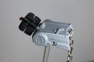 Vista perspectiva de llavero de Derbi Variant primera serie