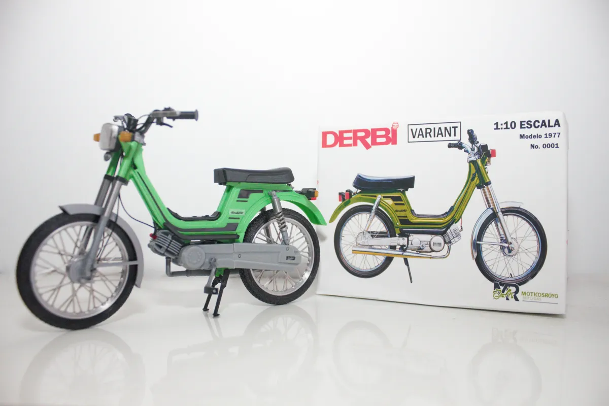 Maqueta derbi variant 1977 con su caja