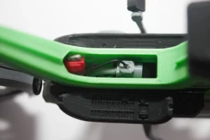 detalles dedel carburador y bobina de la la maqueta de Derbi Variant de 1977