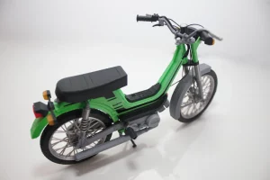 Maqueta Derbi Dariant 77 vista detalle trasera derecha